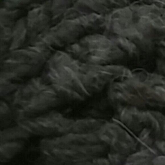 HANDKNIT THICK SOFT SWEATER -PREMIUM QUALITY - Picture 4 of 4